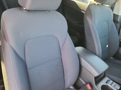 Used 2019 Hyundai Tucson SE AWD/4WD image 14