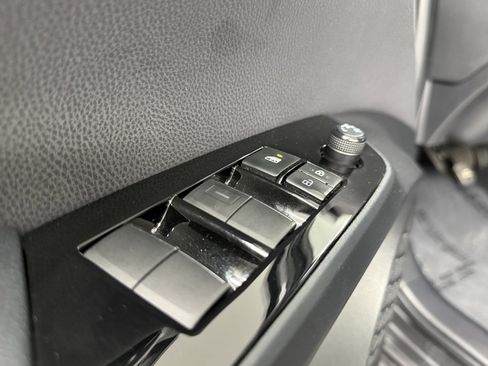 Certified 2021 Toyota Prius Prime LE image 14