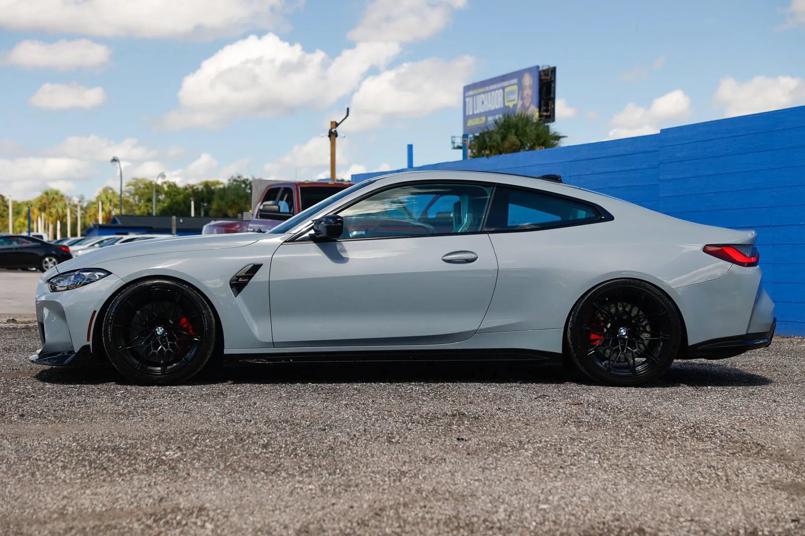 Used 2021 BMW M4 Competition w/ Executive Package RWD image 3
