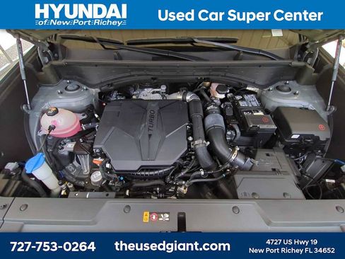 Used 2024 Hyundai Santa Fe SEL FWD image 14
