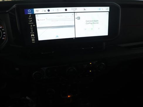 New 2025 Jeep Gladiator Rubicon image 13