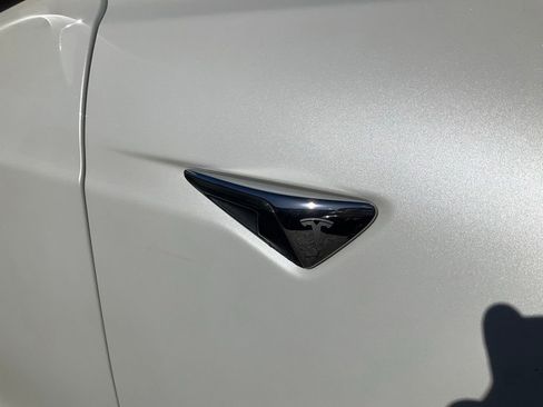 Used 2017 Tesla Model S 100D AWD/4WD image 84