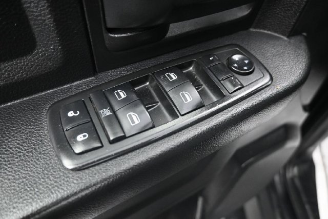 Used 2014 RAM 2500 Tradesman w/ Chrome Appearance Group AWD/4WD image 16
