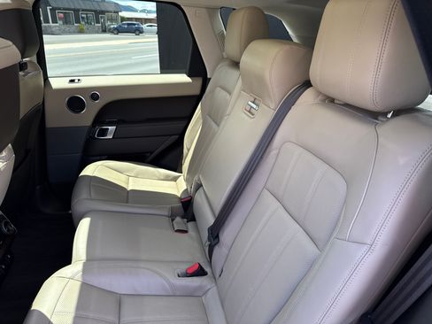 Used 2018 Land Rover Range Rover Sport Supercharged AWD/4WD image 17