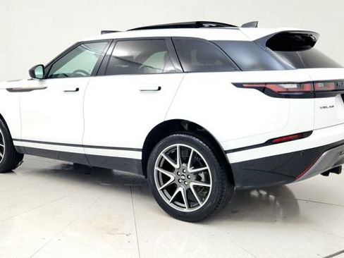 Used 2022 Land Rover Range Rover Velar R-Dynamic S AWD/4WD image 7