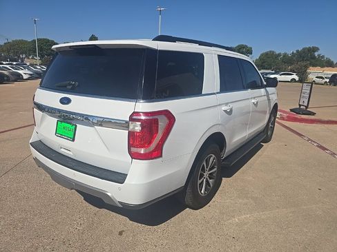 Used 2020 Ford Expedition XLT RWD image 5