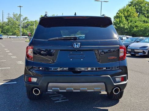 Used 2023 Honda Passport TrailSport image 5