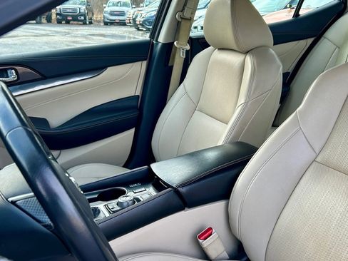 Used 2020 Nissan Maxima 3.5 SV w/ Floor Mat Group image 11