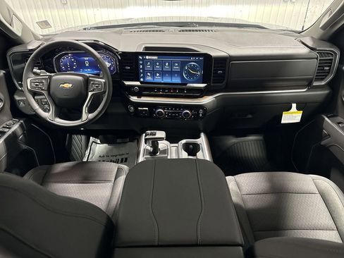 New 2026 Chevrolet Silverado 1500 LT w/ Z71 Off-Road Package image 21