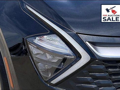 Used 2023 Kia Sportage LX AWD/4WD image 28