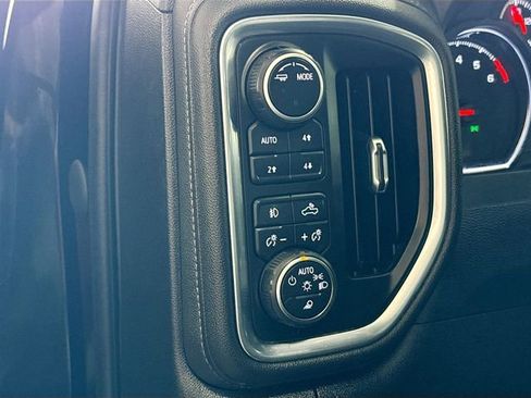 Used 2022 Chevrolet Silverado 1500 RST AWD/4WD image 11