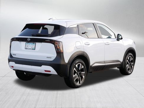 Certified 2025 Nissan Kicks SV w/ Illumination Package image 7