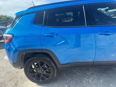 Used 2025 Jeep Compass Latitude w/ Altitude Special Edition AWD/4WD image 5