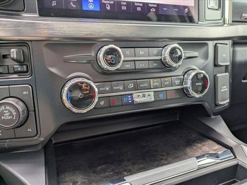 Used 2024 Ford F250 Lariat w/ Lariat Ultimate Package image 15