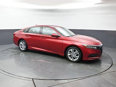 Used 2019 Honda Accord LX image 8