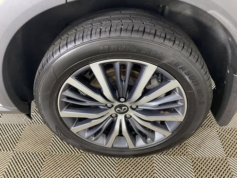 Used 2023 INFINITI QX60 Sensory w/ Cargo Package AWD/4WD image 6