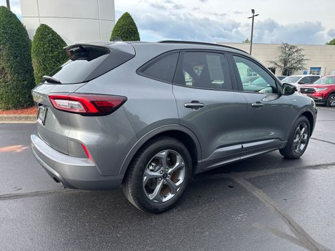 Used 2024 Ford Escape ST-Line FWD image 4