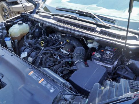 Used 2019 Ford Edge Titanium w/ Equipment Group 301A image 12