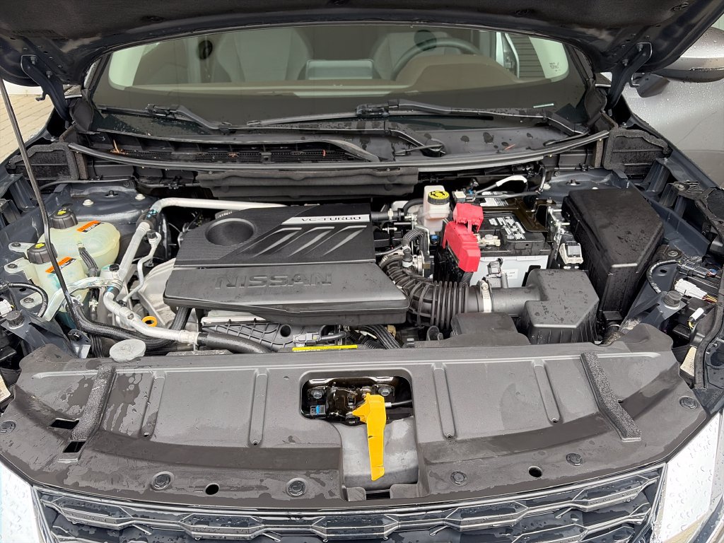 Used 2023 Nissan Rogue SV FWD image 33