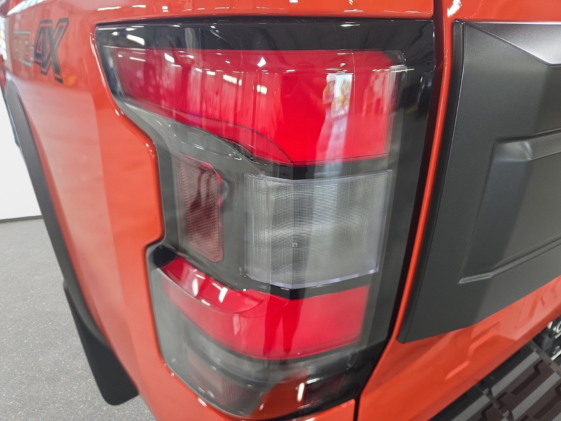 New 2027 Nissan Frontier PRO-4X w/ Pro Convenience Package AWD/4WD image 30
