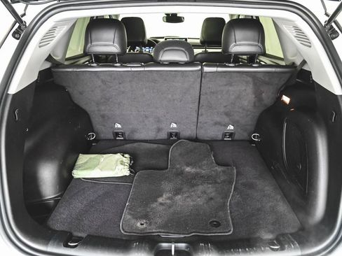 Used 2022 Jeep Compass Limited w/ Sun and Sound Group image 38