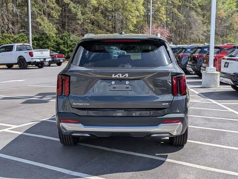 New 2026 Kia Sorento EX AWD/4WD image 4