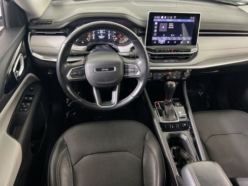 Used 2022 Jeep Compass Limited AWD/4WD image 21