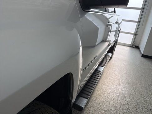 Used 2018 Chevrolet Silverado 1500 LT w/ All Star Edition image 9