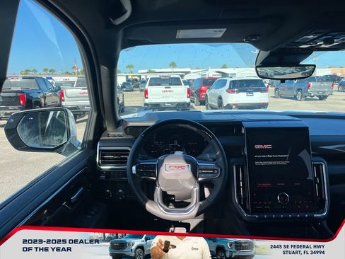 New 2026 GMC Yukon Elevation w/ Elevation Premium Package image 14