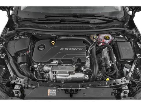 Used 2018 Chevrolet Cruze Premier FWD image 16
