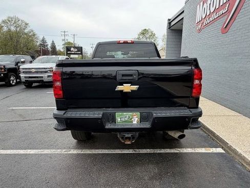 Used 2015 Chevrolet Silverado 2500 High Country AWD/4WD image 7