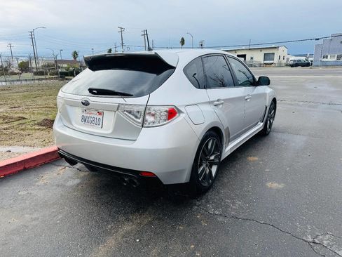 Used 2010 Subaru Impreza WRX STI image 5