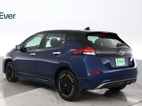 Used 2025 Nissan Leaf SV Plus FWD image 14