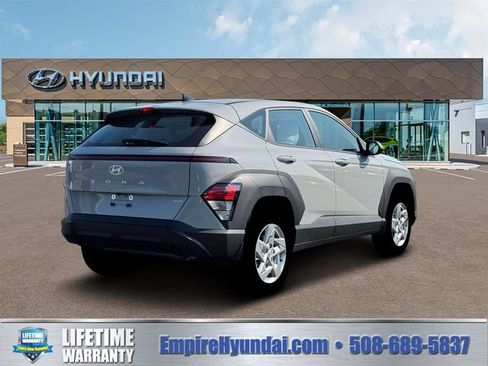 New 2026 Hyundai Kona SE AWD/4WD image 7