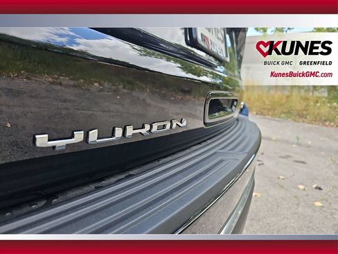 New 2026 GMC Yukon XL Denali w/ LPO, Illumination Package AWD/4WD image 38