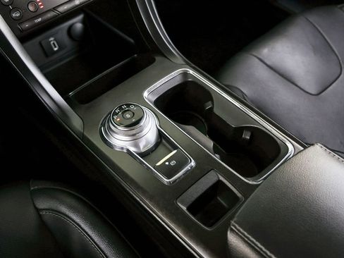 Used 2018 Ford Fusion Titanium AWD/4WD image 8