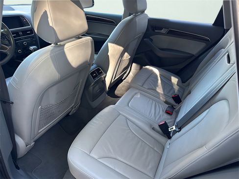 Used 2016 Audi Q5 2.0T Premium image 50