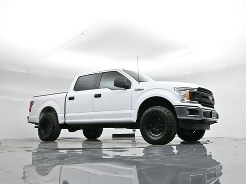 Used 2018 Ford F150 XL w/ Equipment Group 101A Mid image 3