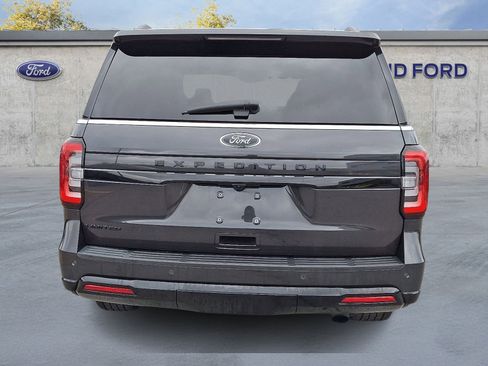 Used 2022 Ford Expedition Limited image 5