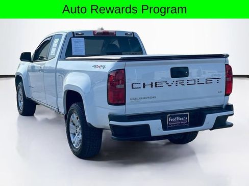 Used 2021 Chevrolet Colorado LT w/ Fleet Safety Package image 3
