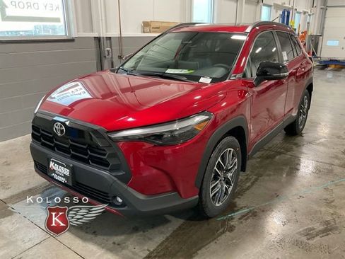 New 2026 Toyota Corolla Cross XLE image 3