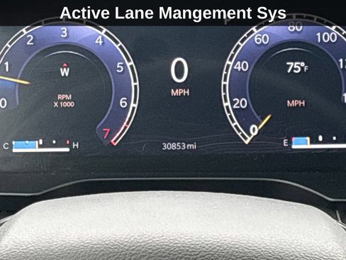 Used 2023 Jeep Grand Cherokee Altitude AWD/4WD image 21