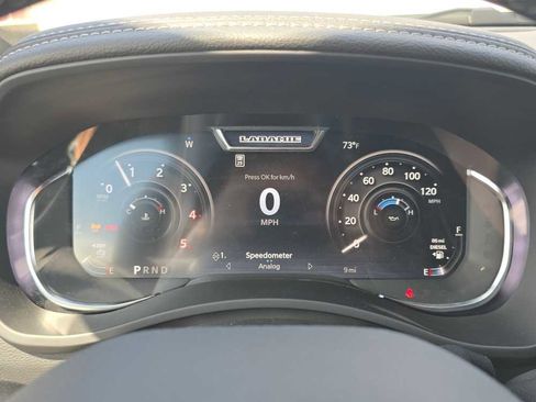 New 2026 RAM 2500 Laramie AWD/4WD image 21
