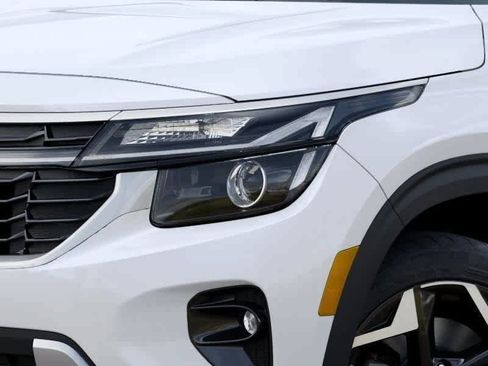 New 2026 Kia Seltos S AWD/4WD image 10