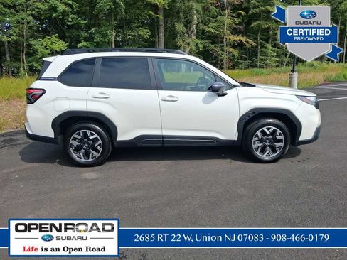 Used 2026 Subaru Forester Premium AWD/4WD image 2