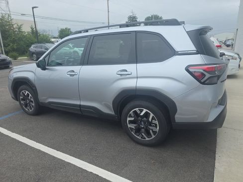 Certified 2026 Subaru Forester Premium AWD/4WD image 3
