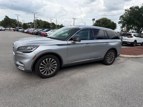 Used 2020 Lincoln Aviator Reserve w/ Elements Package Plus RWD image 10