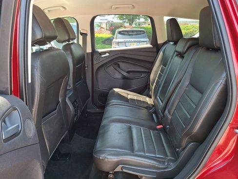 Used 2016 Ford Escape SE w/ SE Leather Comfort Package AWD/4WD image 13