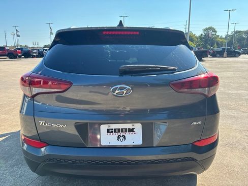 Used 2018 Hyundai Tucson SEL AWD/4WD image 4