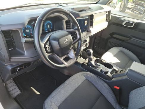 Certified 2025 Ford Bronco Big Bend image 16